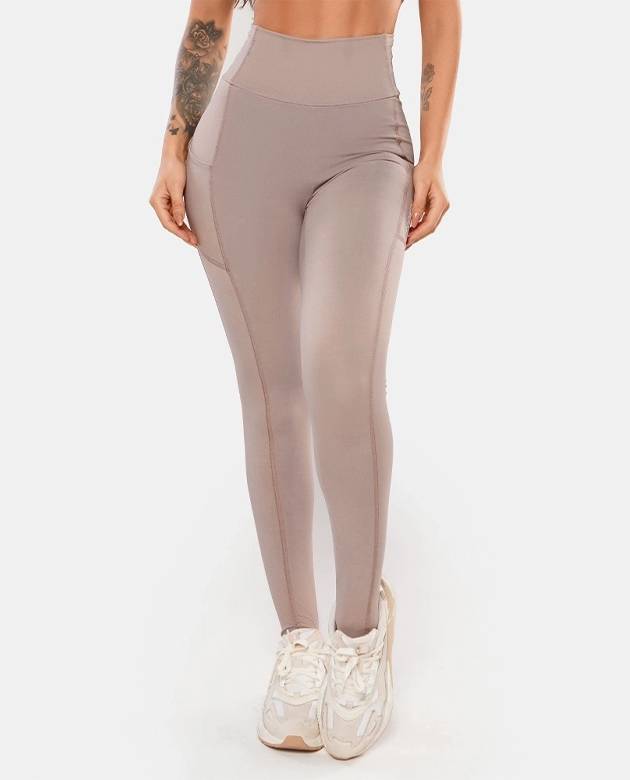 Legging Growth Under Nude